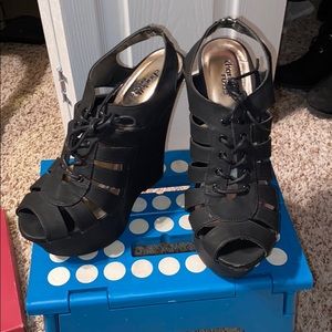 Black lace up wedged/high heels